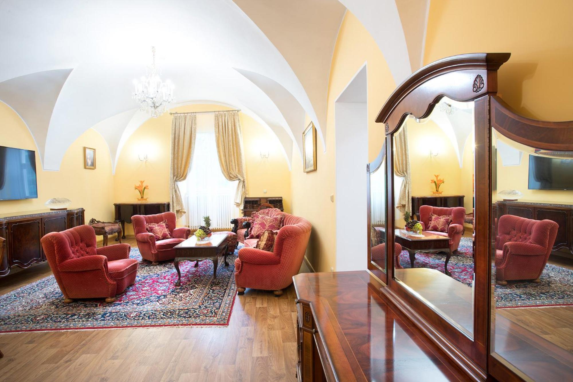Zamek Svetla Nad Sazavou Hotell Rum bild