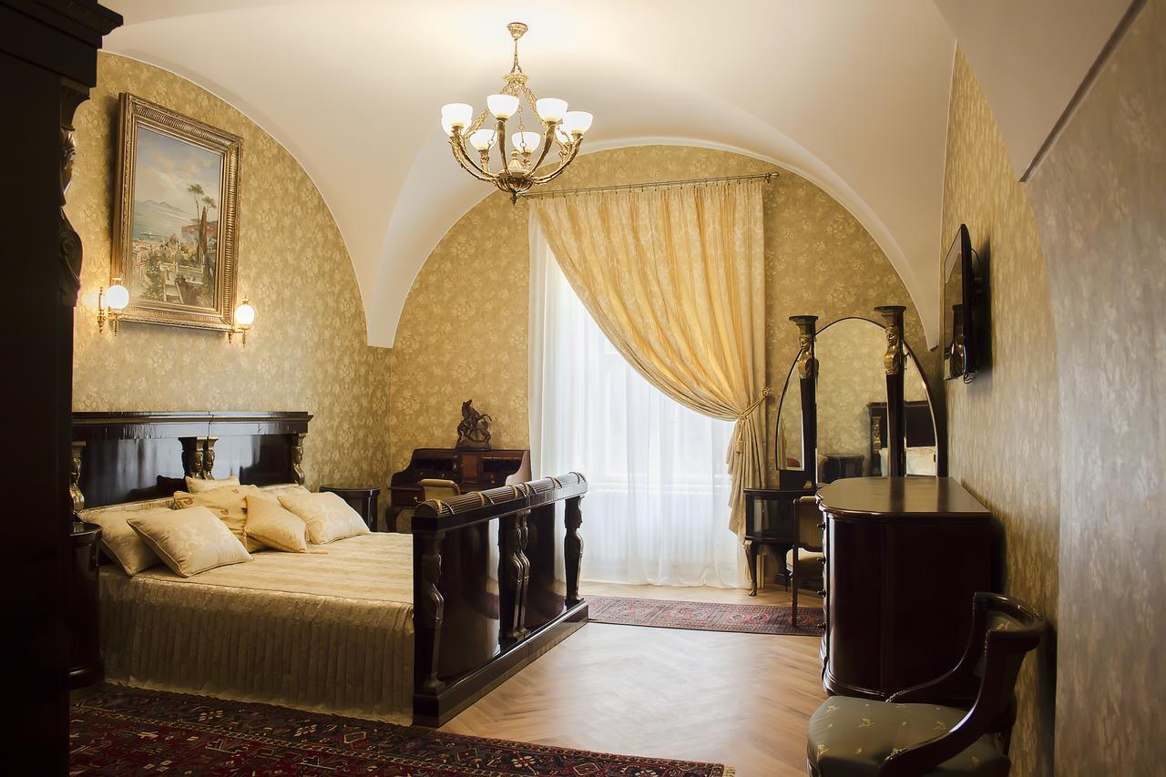 Zamek Svetla Nad Sazavou Hotell Exteriör bild